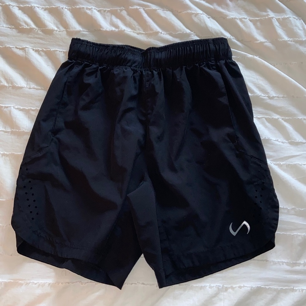 TLF men’s shorts size medium